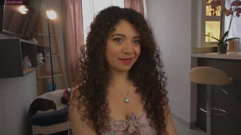 Snapshot of valeria_rosses chatting on 06-02-26, 07:27 Valeria online show from 06-02-26, 07:27