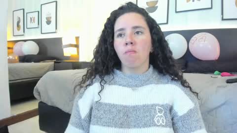 Valeria online show from 01-14-25, 03:36