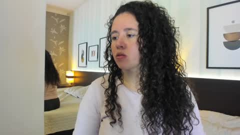 Valeria online show from 02-01-25, 11:43