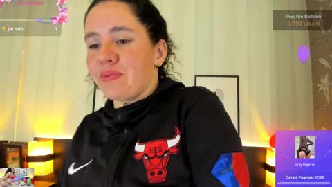 Valeria online show from 03-12-25, 12:04