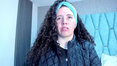 Valeria online show from 09-29-25, 01:05