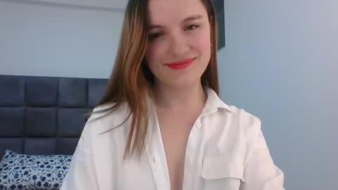 Snapshot of valeriafrannco chatting on 02-09-25, 06:33 valeriafrannco online show from 02-09-25, 06:33