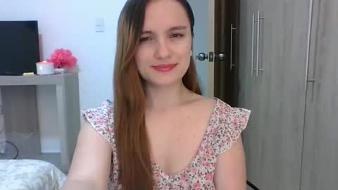 Snapshot of valeriafrannco chatting on 03-04-25, 01:55 valeriafrannco online show from 03-04-25, 01:55