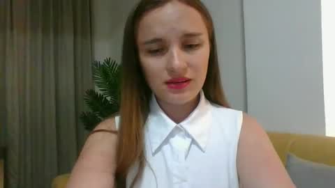 Snapshot of valeriafrannco chatting on 09-29-25, 04:06 valeriafrannco online show from 09-29-25, 04:06