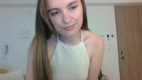 Snapshot of valeriafrannco chatting on 11-10-25, 04:44 valeriafrannco online show from 11-10-25, 04:44