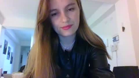 Snapshot of valeriafrannco chatting on 11-17-25, 04:51 valeriafrannco online show from 11-17-25, 04:51