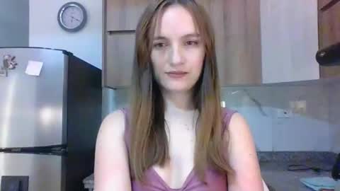 Snapshot of valeriafrannco chatting on 12-13-25, 11:21 valeriafrannco online show from 12-13-25, 11:21