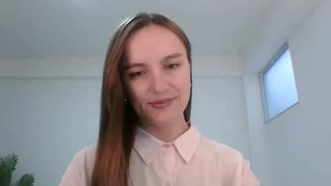 valeriafrannco online show from 12-22-25, 10:29