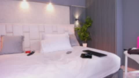 Snapshot of valeriagarciax chatting on 06-03-26, 02:33 ValeriaGarciax online show from 06-03-26, 02:33