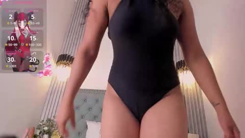 Snapshot of valeriajlio chatting on 10-13-25, 05:35 Valeria online show from 10-13-25, 05:35