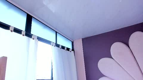 valeriaortegaa online show from 07-18-26, 11:47