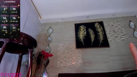   online show from 11-07-25, 02:39