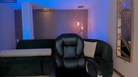 Valeria online show from 09-25-25, 03:32