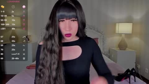 Snapshot of valeriasecret chatting on 12-28-24, 05:12 Valeria online show from 12-28-24, 05:12