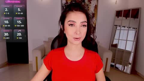 Snapshot of valeriavelvet chatting on 09-17-25, 12:07 Vale online show from 09-17-25, 12:07