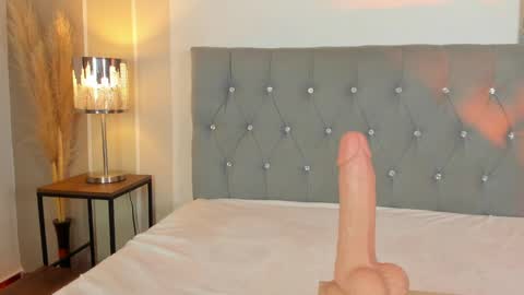 Valeria online show from 02-11-25, 08:31