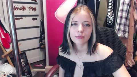 ValeriaXKiss online show from 01-09-25, 05:22