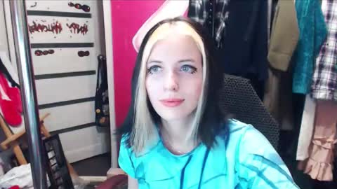 ValeriaXKiss online show from 01-12-25, 06:59