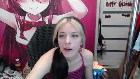 ValeriaXKiss online show from 04-09-26, 09:26