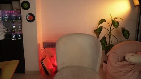 valerie07 online show from 05-22-26, 03:35