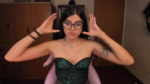 Val  online show from 01-26-25, 03:38
