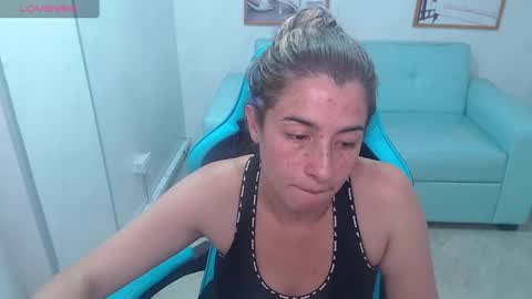 valerie_b online show from 12-17-24, 03:39