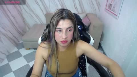 valerie_b online show from 01-15-25, 06:12