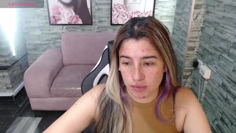 valerie_b online show from 02-01-25, 03:08