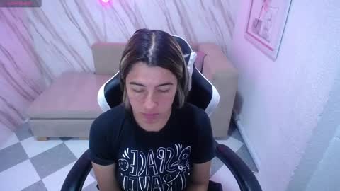 valerie_b online show from 02-12-25, 03:07