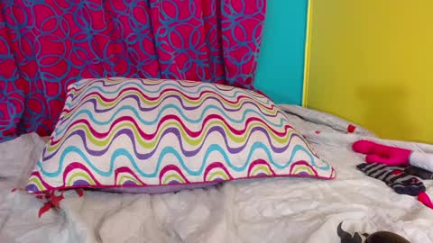 vale online show from 03-08-25, 11:07