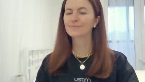 Snapshot of valerie_rose777 chatting on 12-25-24, 10:39 valerie_rose777 online show from 12-25-24, 10:39