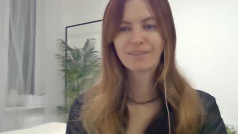 valerie_rose777 online show from 12-03-25, 08:29