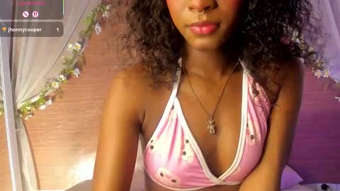 Snapshot of valerie_zans chatting on 09-18-25, 04:58 valerie_zans online show from 09-18-25, 04:58