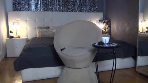 Valerie online show from 10-27-25, 12:53