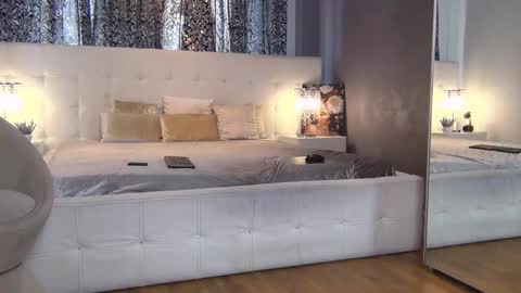 Valerie online show from 02-25-26, 12:26