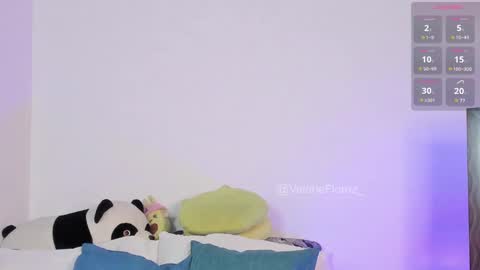 Valerie  Ig valerieflorez  online show from 12-29-24, 09:41