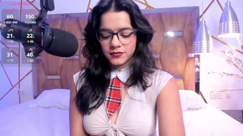 Valeria online show from 01-30-25, 04:24