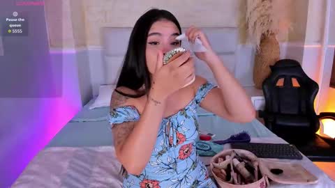 valeriekhaleesi online show from 03-01-26, 08:11