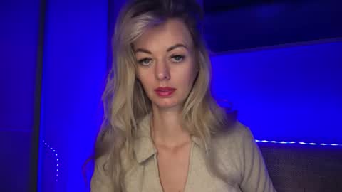 Valerie  online show from 05-12-26, 10:45