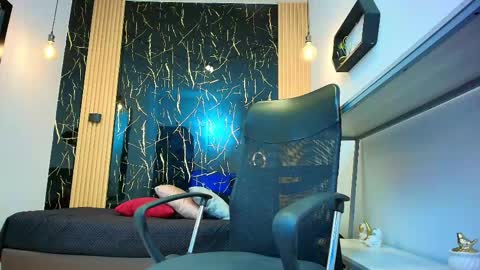 VALERIO  online show from 04-28-26, 03:22