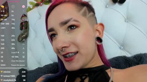 valeria111111 online show from 12-17-24, 10:22