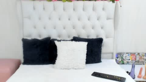 valeria111111 online show from 01-20-25, 07:14