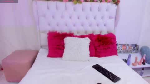 valeria111111 online show from 02-07-25, 07:06