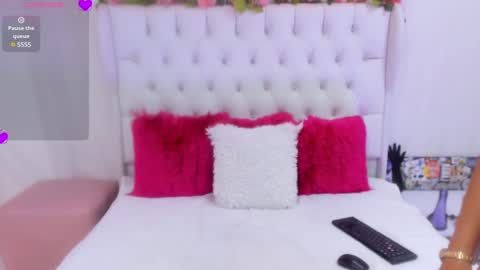 valeria111111 online show from 02-08-25, 07:05