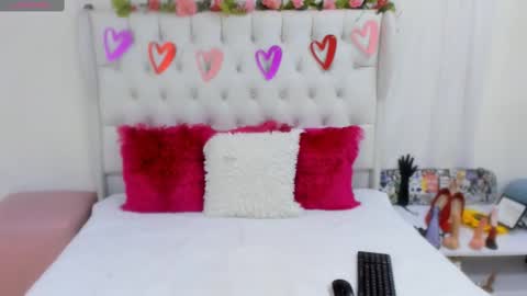 valeria111111 online show from 02-17-25, 07:10