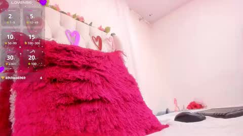 valeria111111 online show from 03-05-25, 10:21