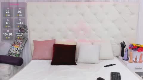 valeria111111 online show from 09-17-25, 12:07