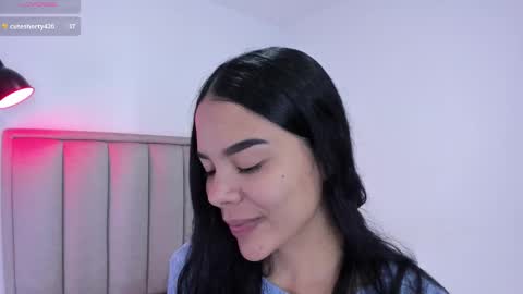 Cris  online show from 11-22-25, 02:43