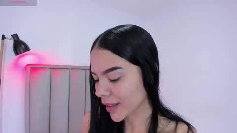 Cris  online show from 12-14-25, 11:59