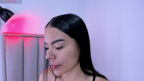 Cris  online show from 04-07-26, 02:45